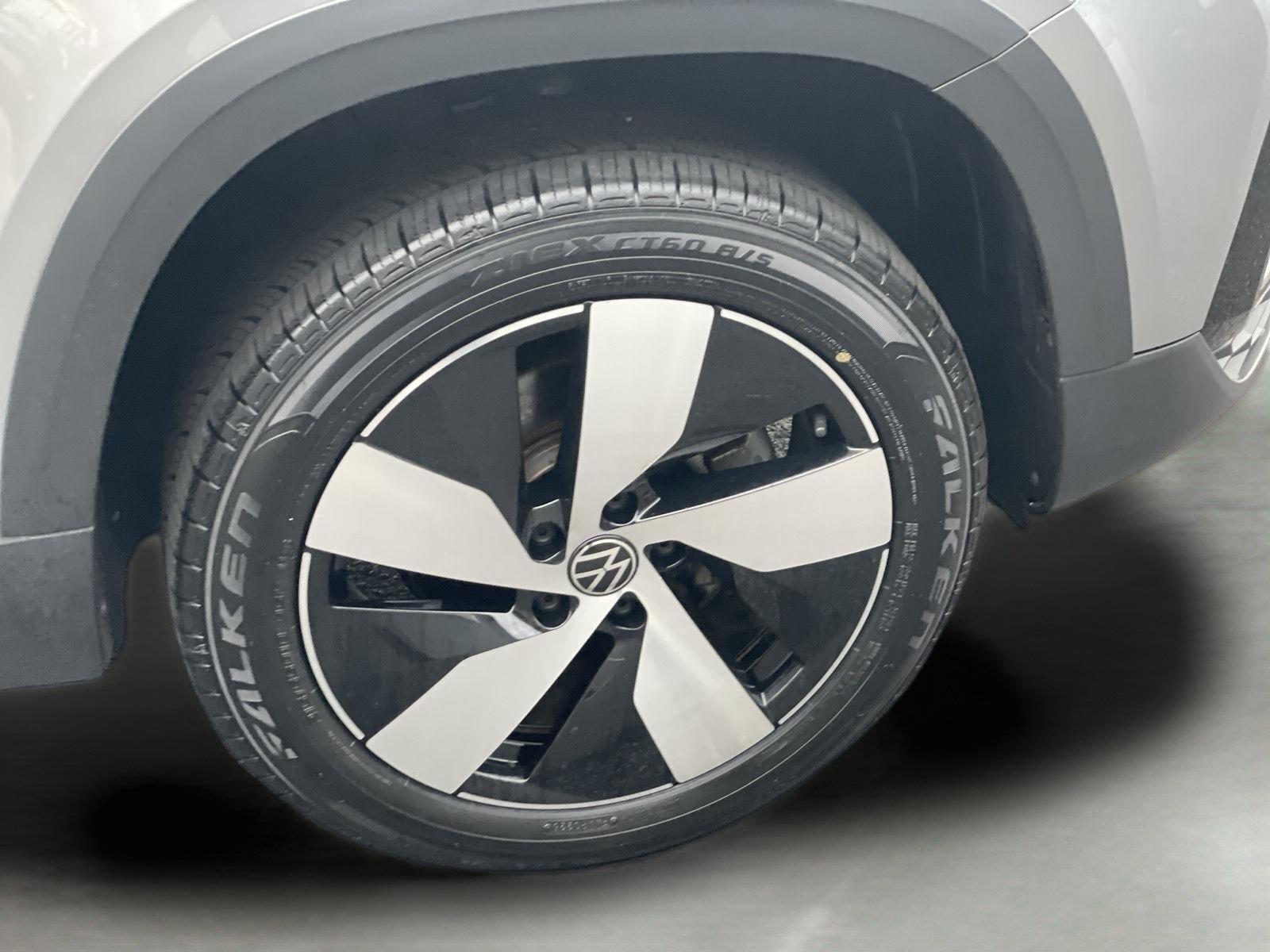 2024 Volkswagen Taos S