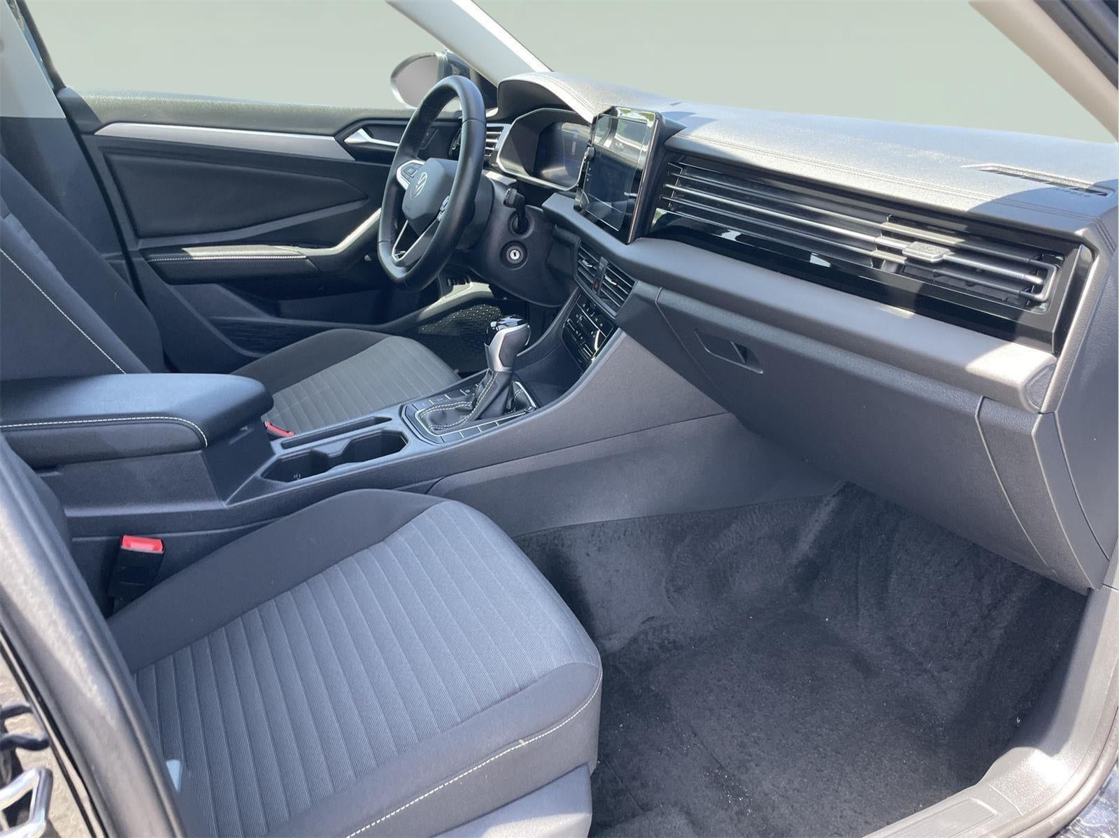 2025 Volkswagen Jetta S