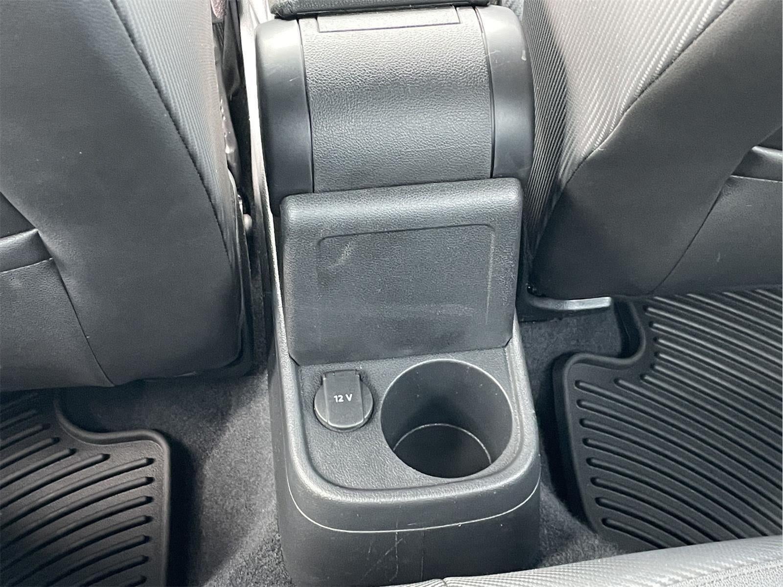 2018 Volkswagen Beetle S