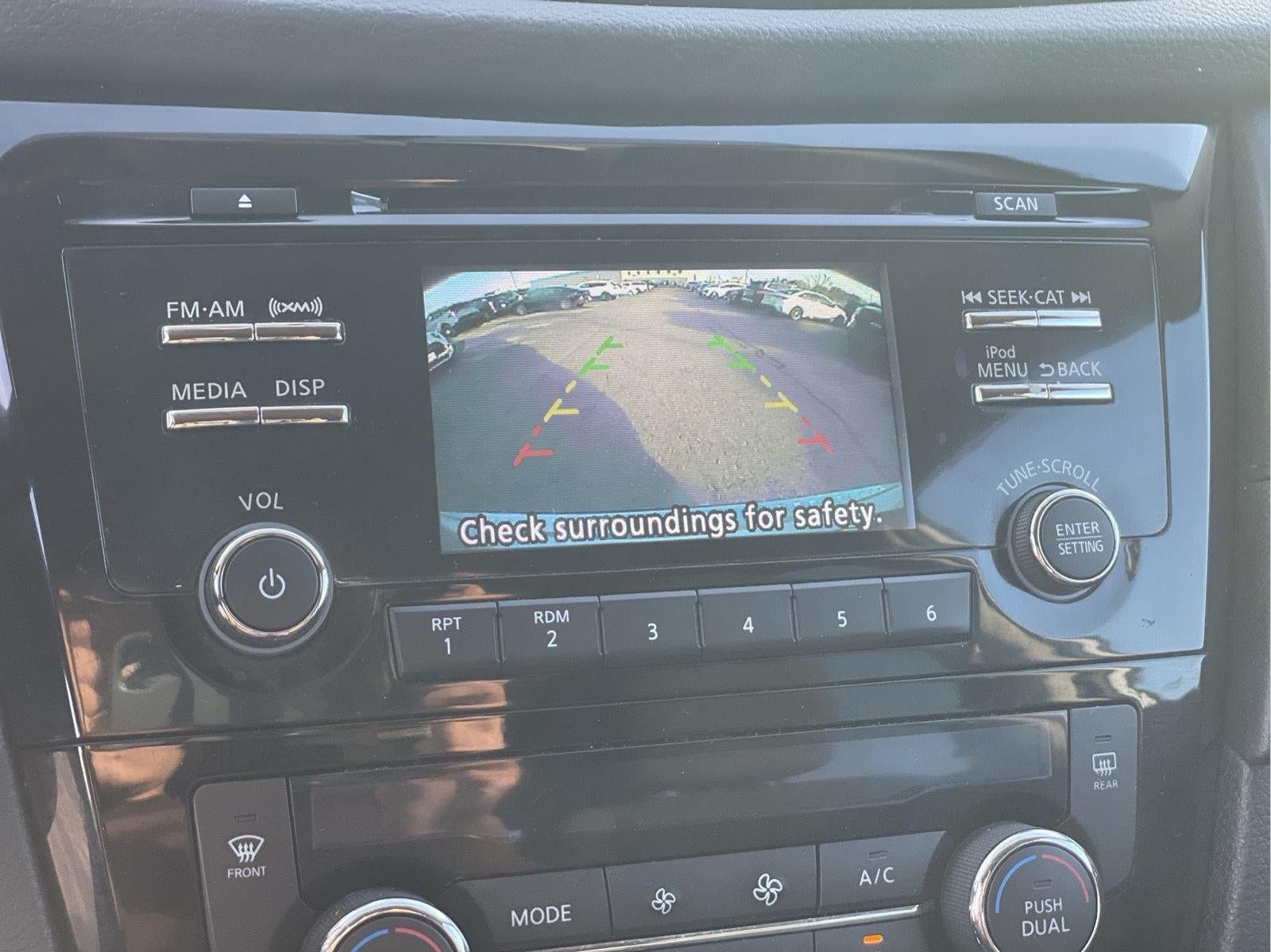 2017 Nissan Rogue SV