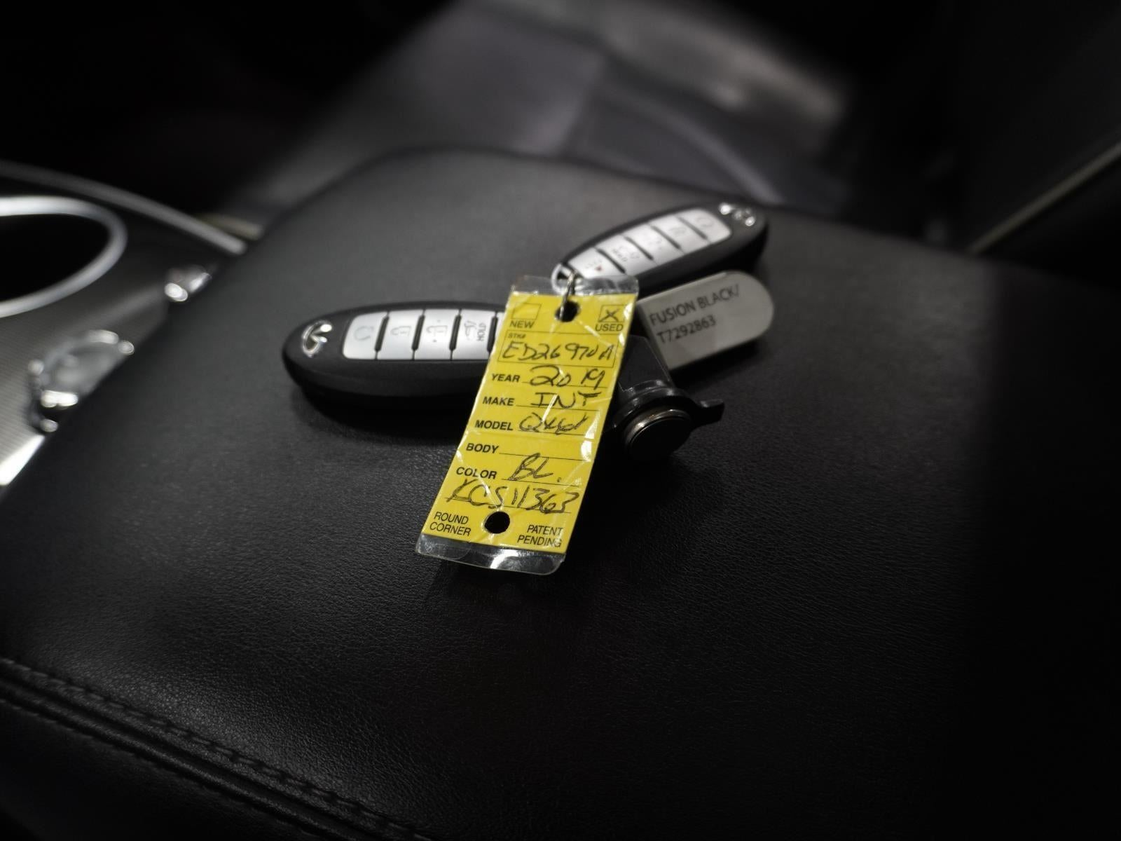 2019 INFINITI QX60 LUXE