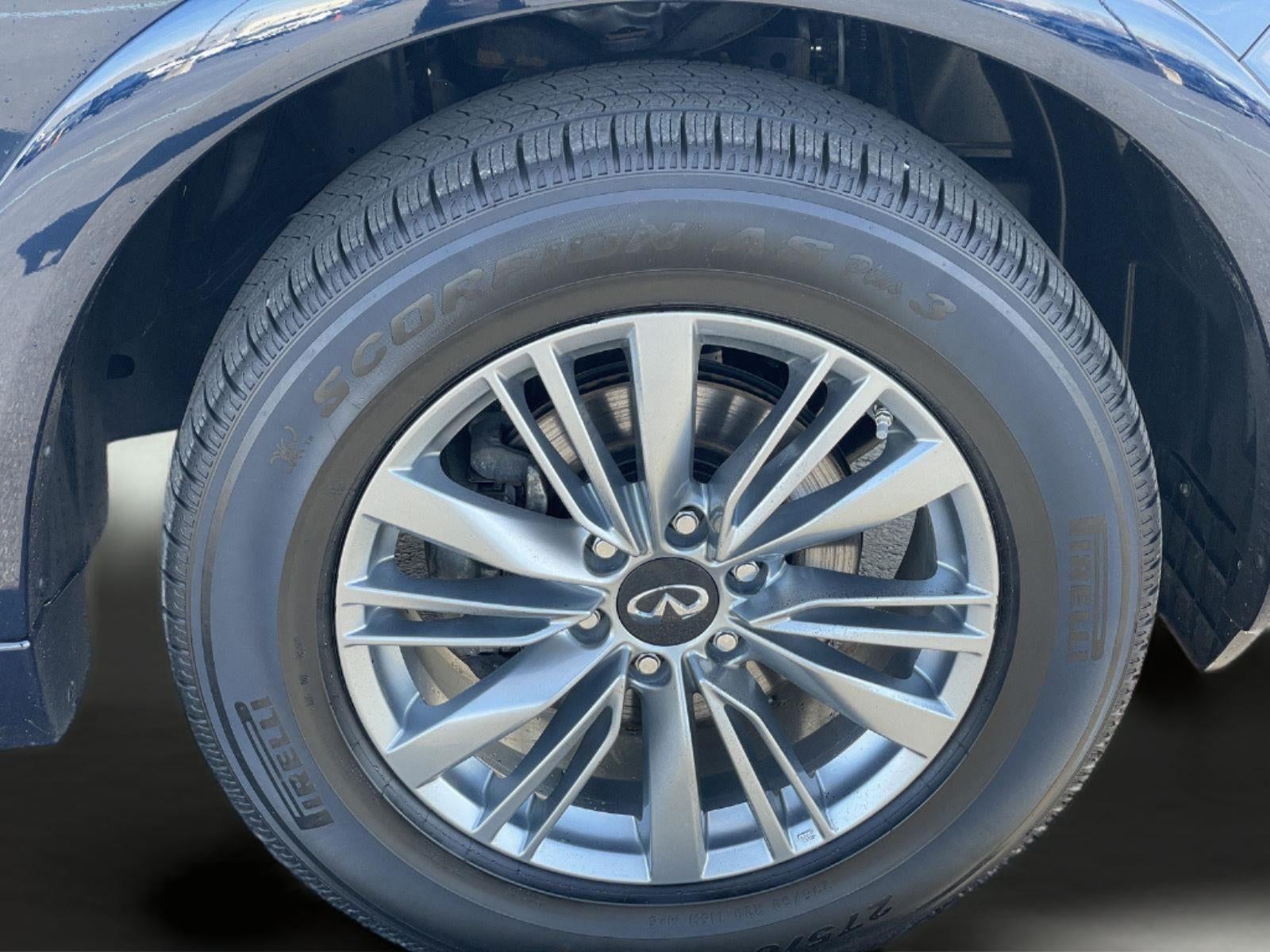 2022 INFINITI QX80 LUXE