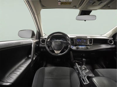 2017 Toyota RAV4 Hybrid XLE