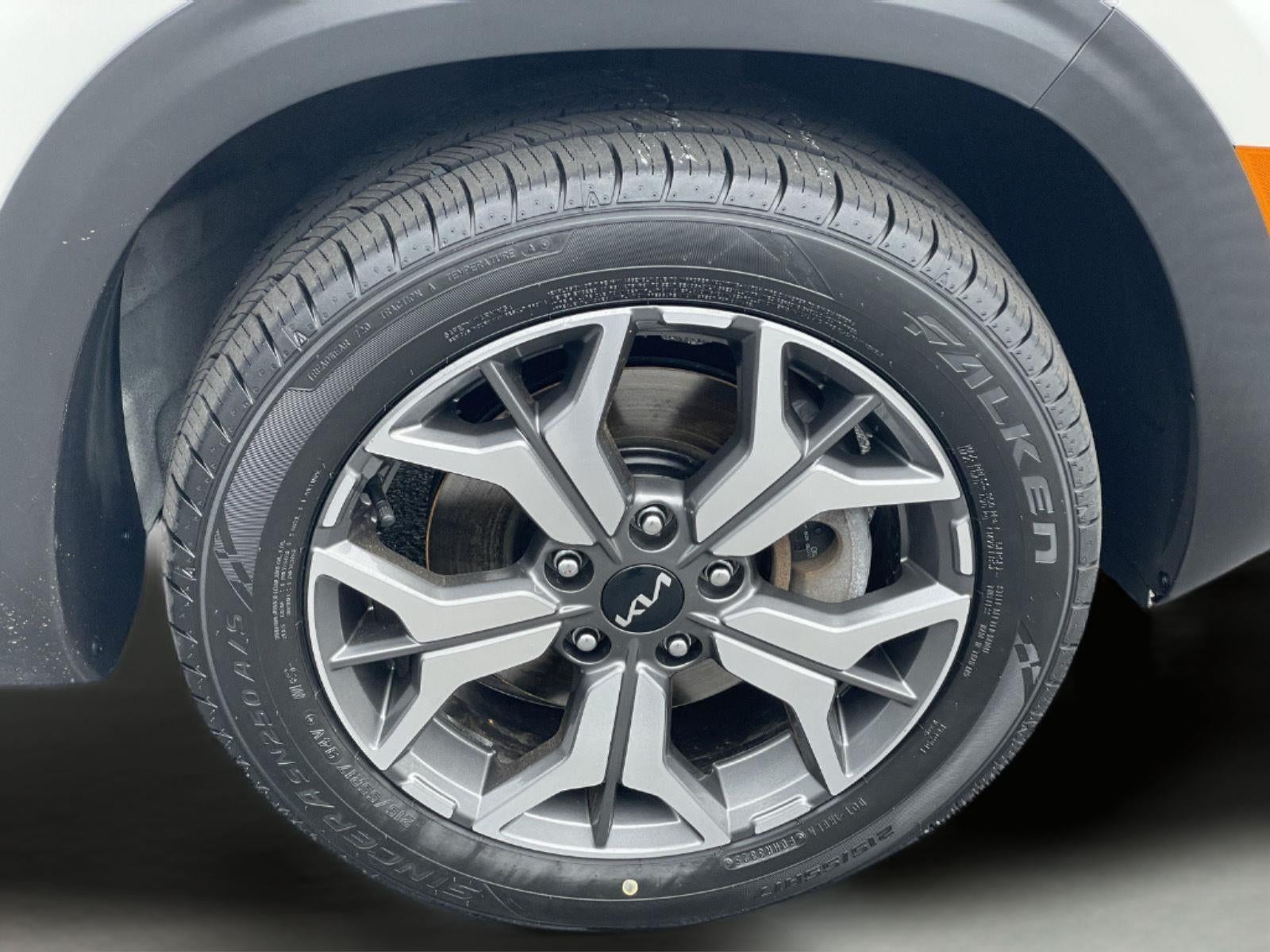 2023 Kia Seltos EX
