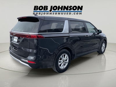 2023 Kia Carnival LX