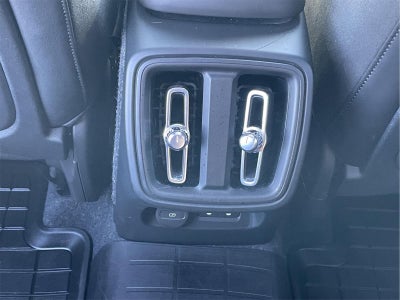 2021 Volvo XC40 R-Design