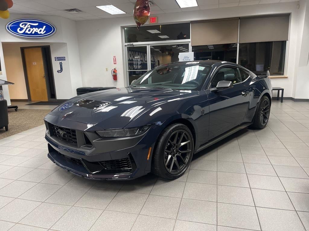 2025 Ford Mustang Dark Horse