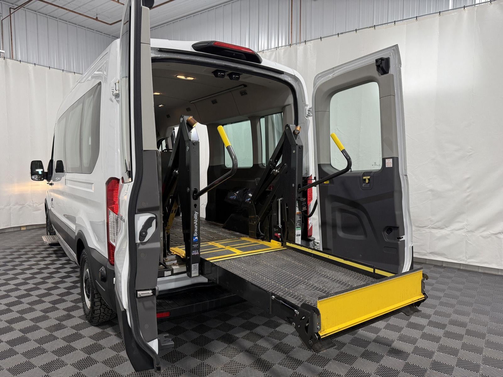 2020 Ford Transit Passenger Wagon XL