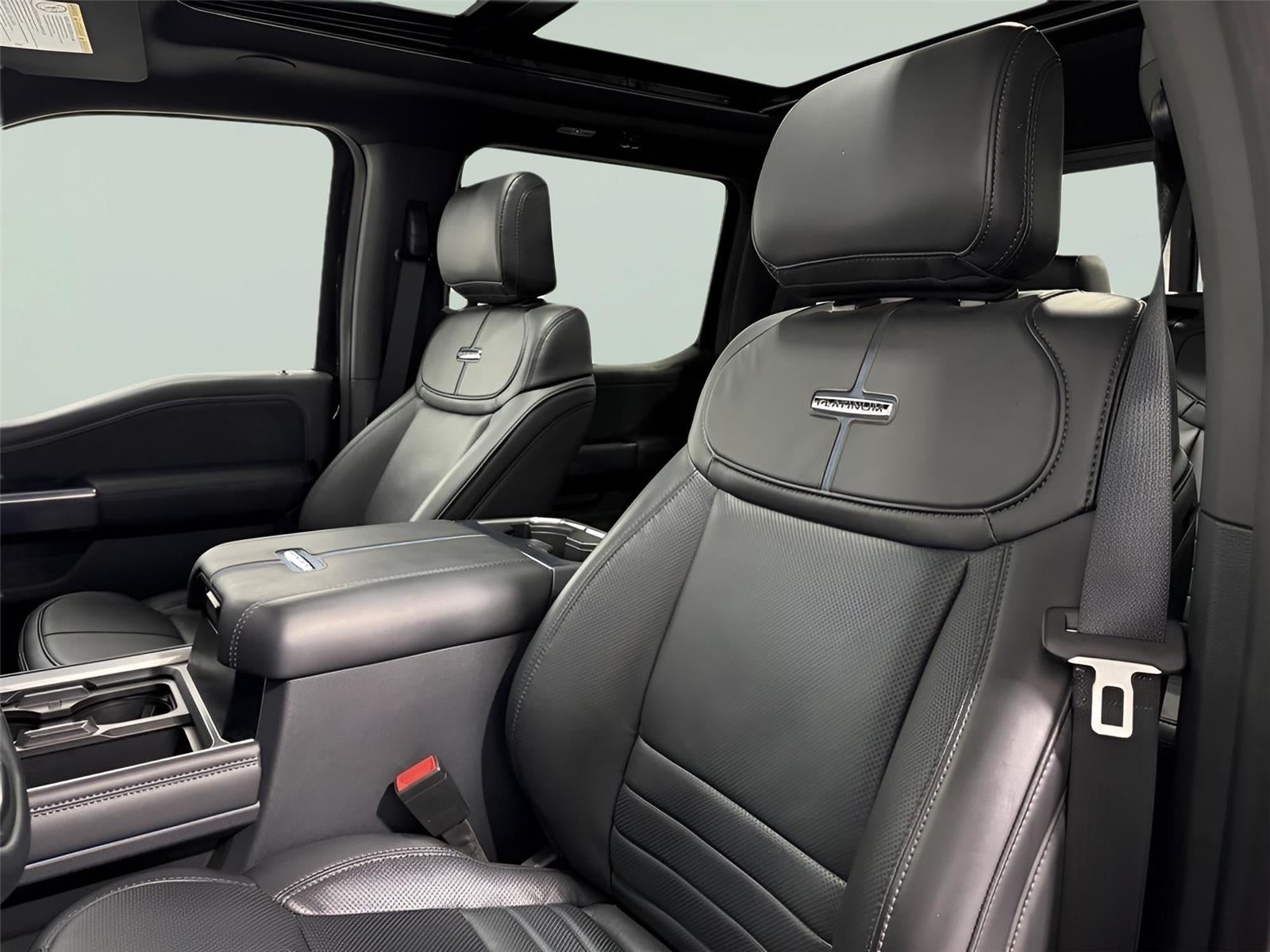 2025 Ford Super Duty F-250 Platinum