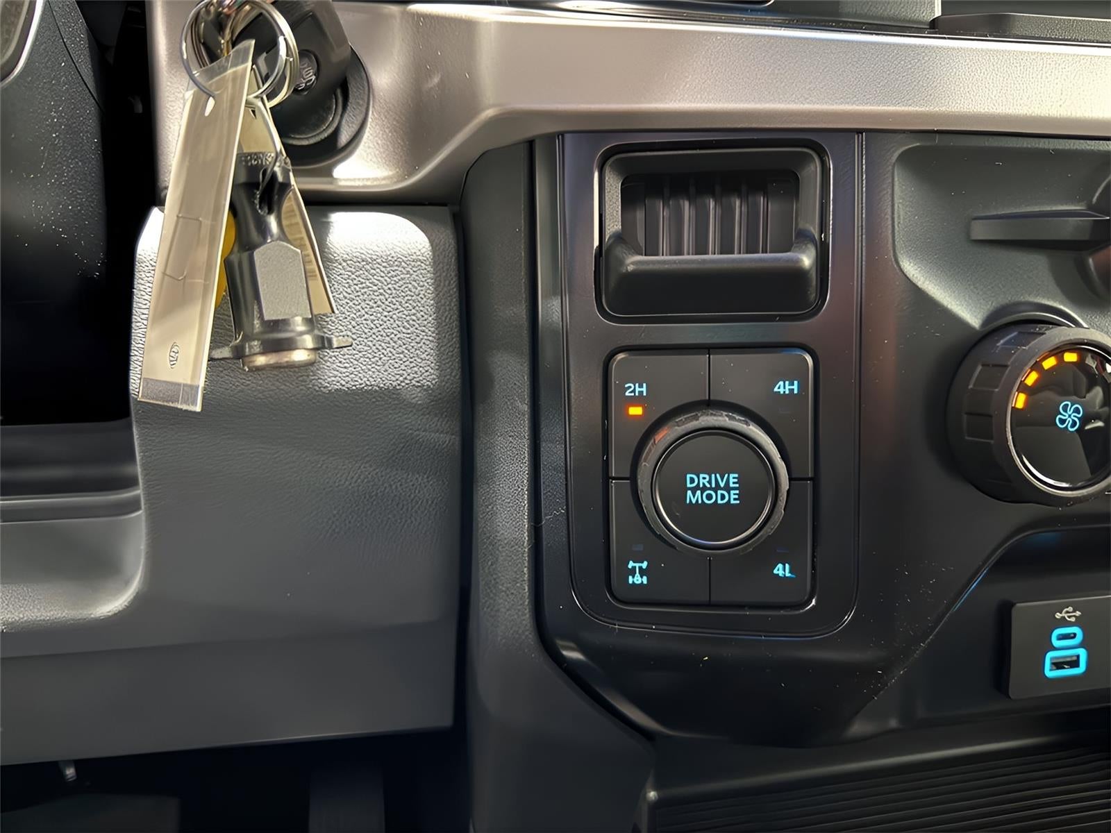 2025 Ford Super Duty F-250 SRW XL