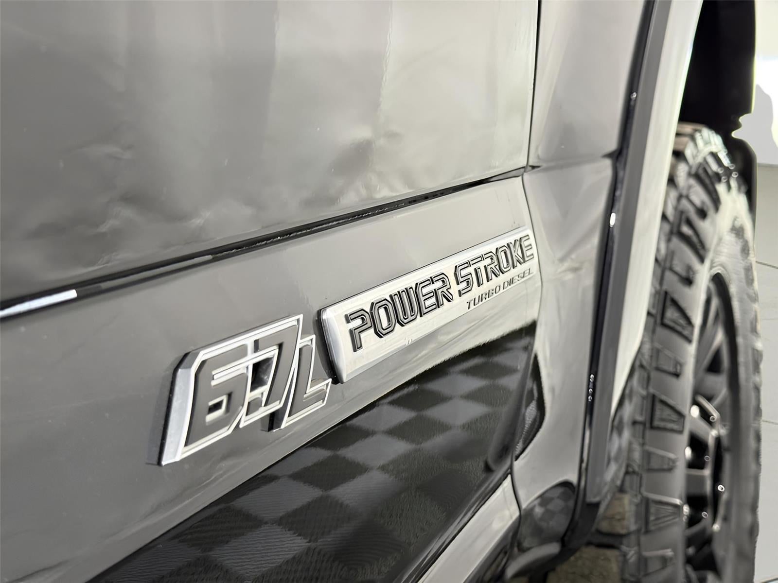 2022 Ford Super Duty F-250 Lariat