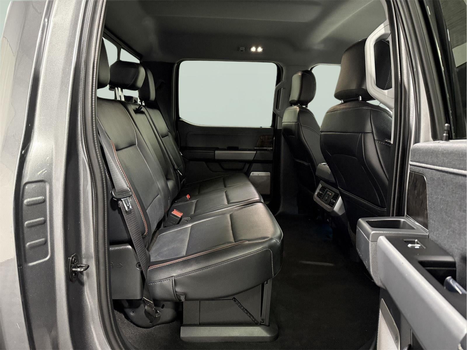 2023 Ford Super Duty F-350 SRW LARIAT