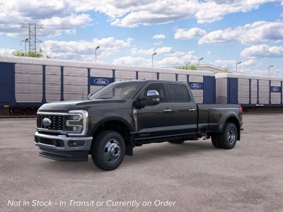 2026 Ford Super Duty F-350 DRW Lariat