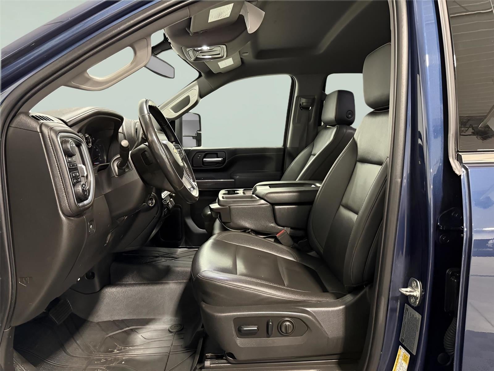 2023 Chevrolet Silverado 3500HD LTZ