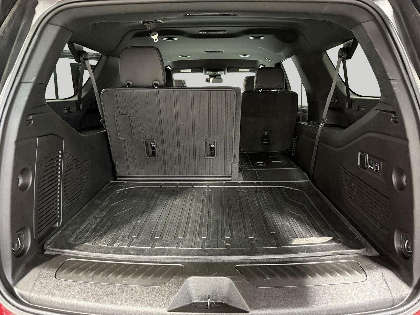 2024 GMC Yukon XL SLT