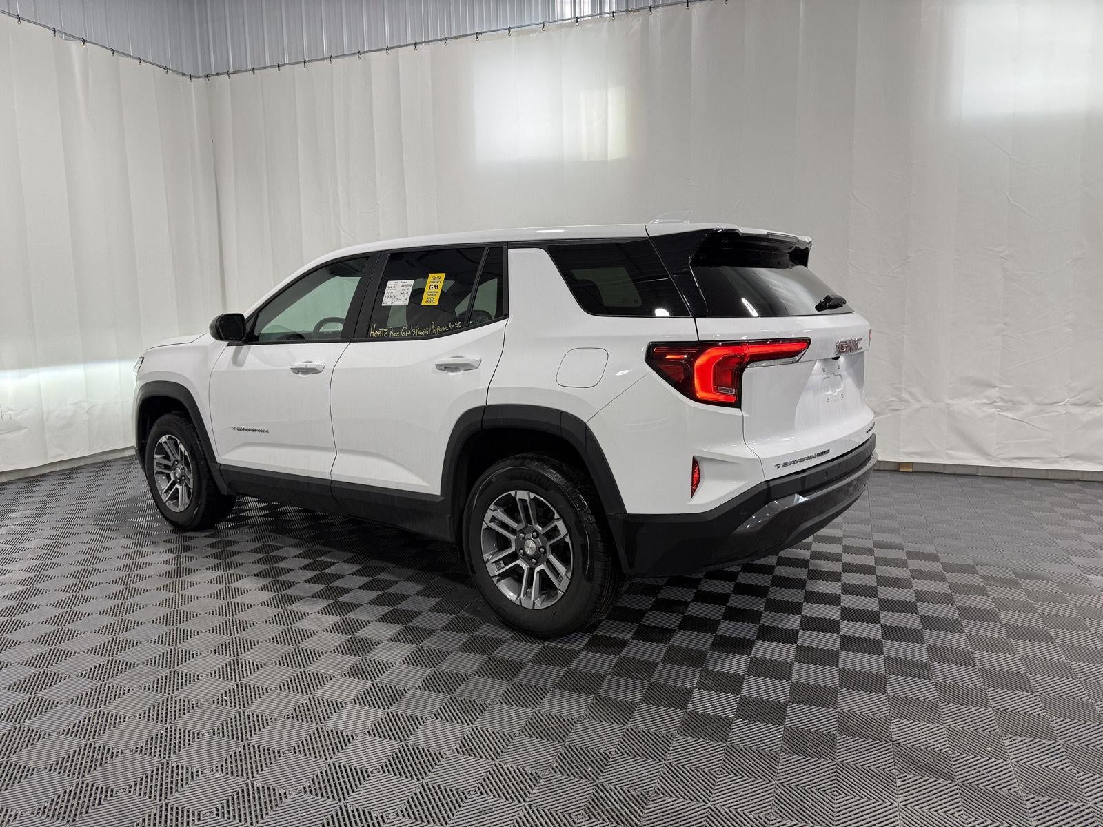 2025 GMC Terrain AWD Elevation