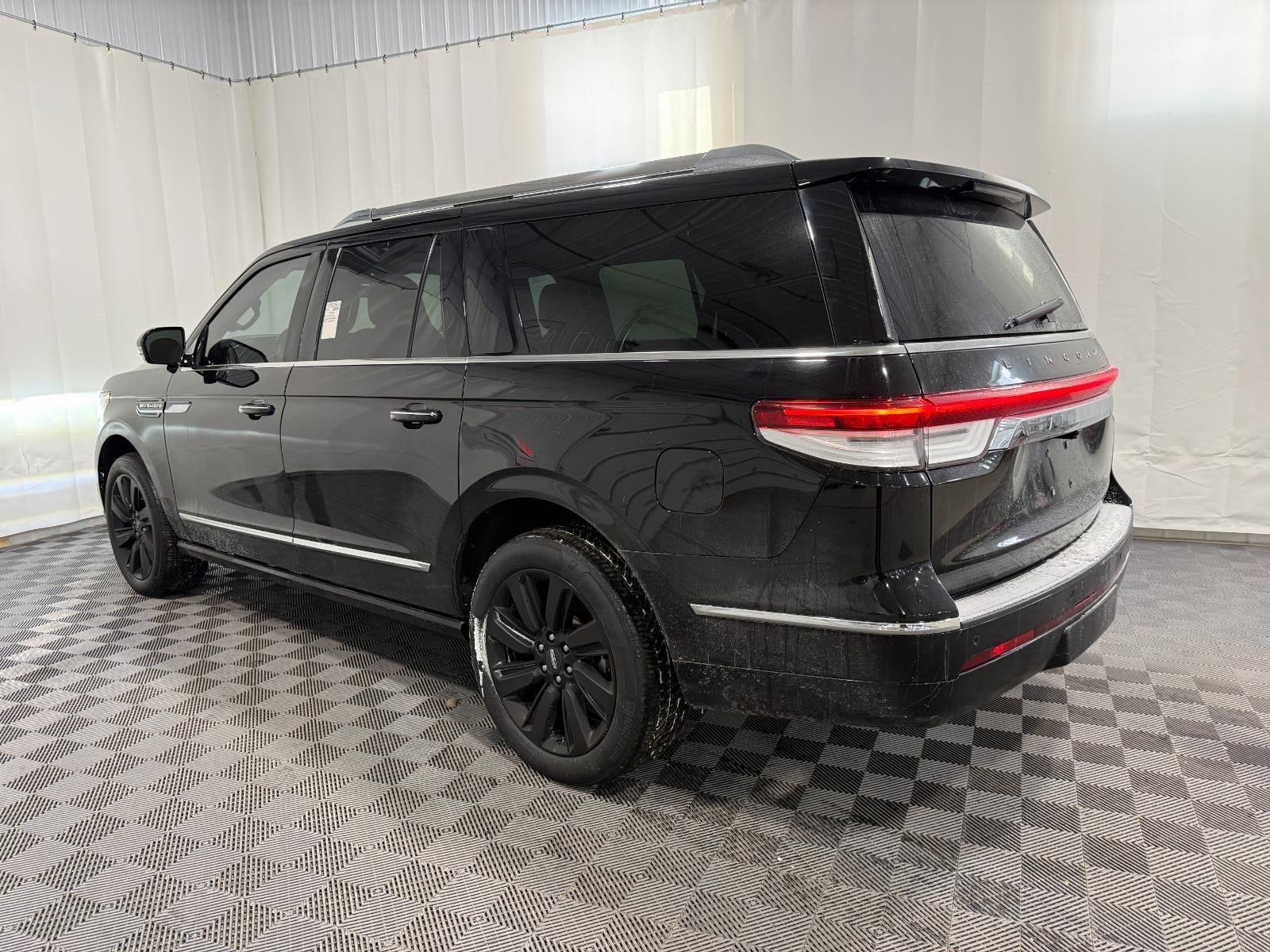 2022 Lincoln Navigator L Reserve