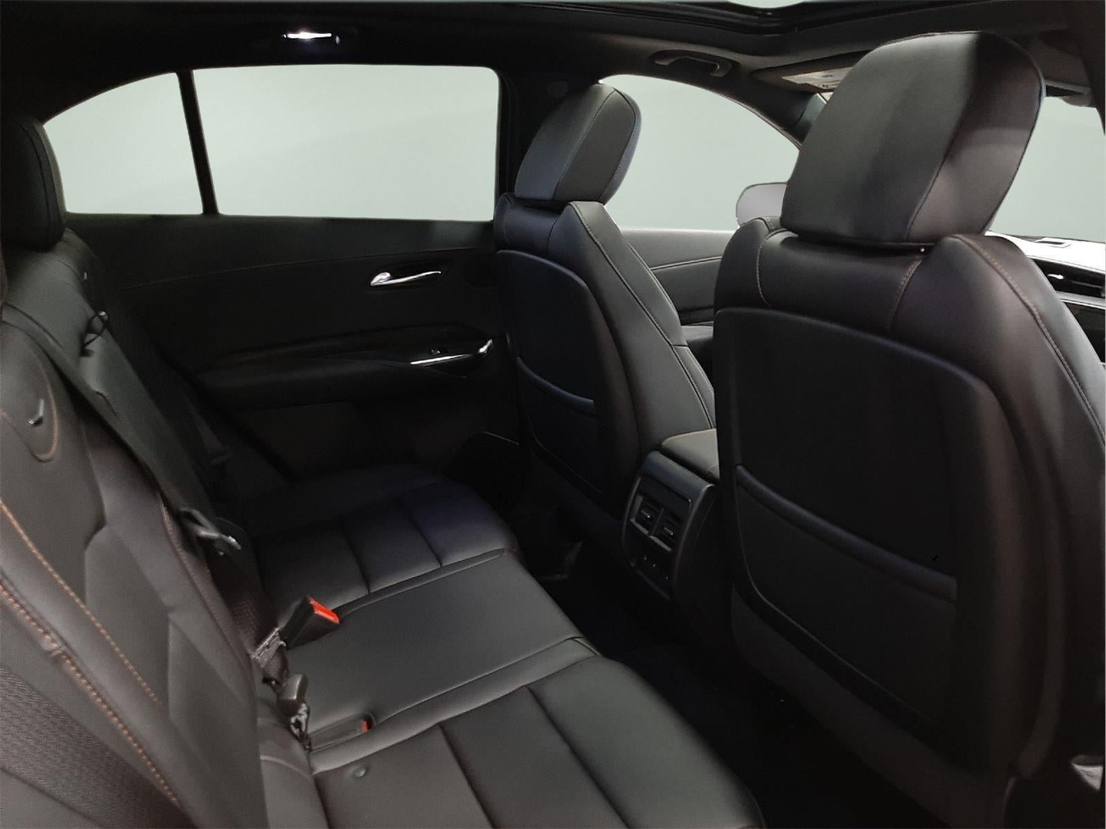 2023 Cadillac XT4 AWD Sport