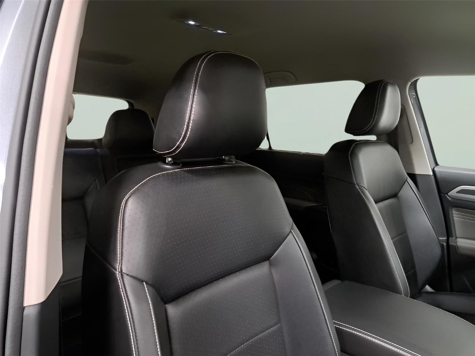 2021 Volkswagen Atlas 3.6L V6 SE w/Technology R-Line