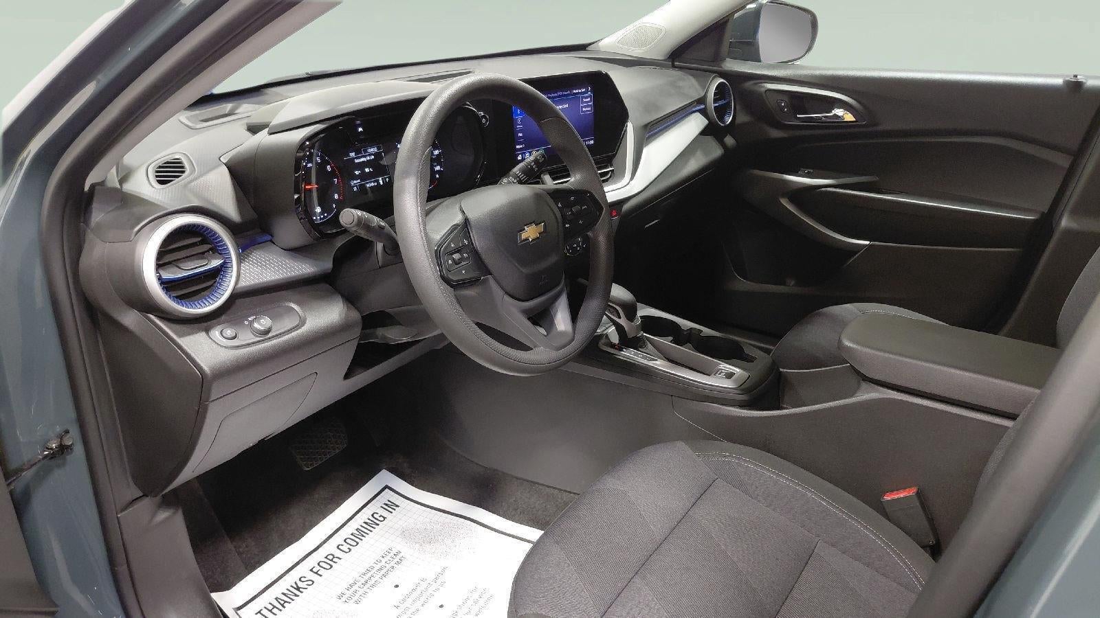 2025 Chevrolet Trax LS
